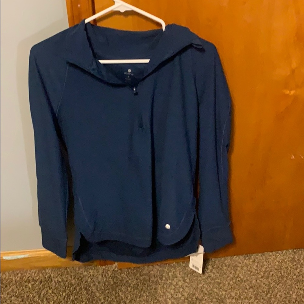 navy blue half zip workout shirt
